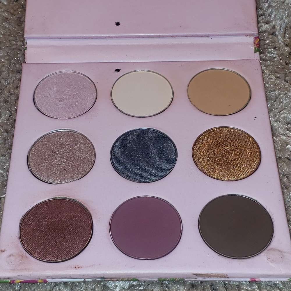 The Kitten Palette by Winky Lux